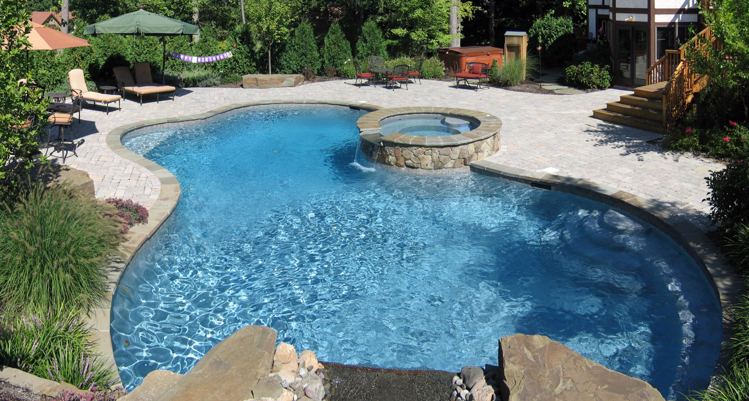 Custom Swimming Pool and Spa - North Jersey