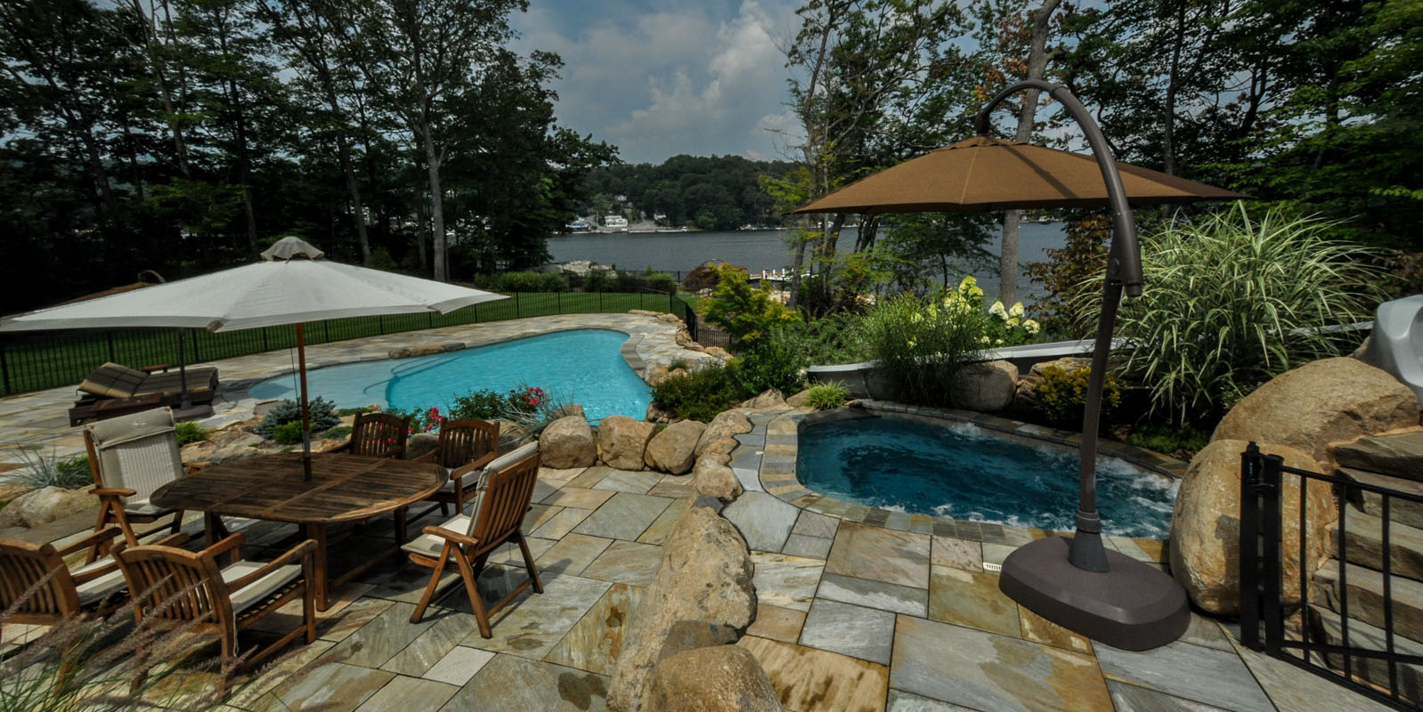 custom swimming pool, spa, and pool landscaping