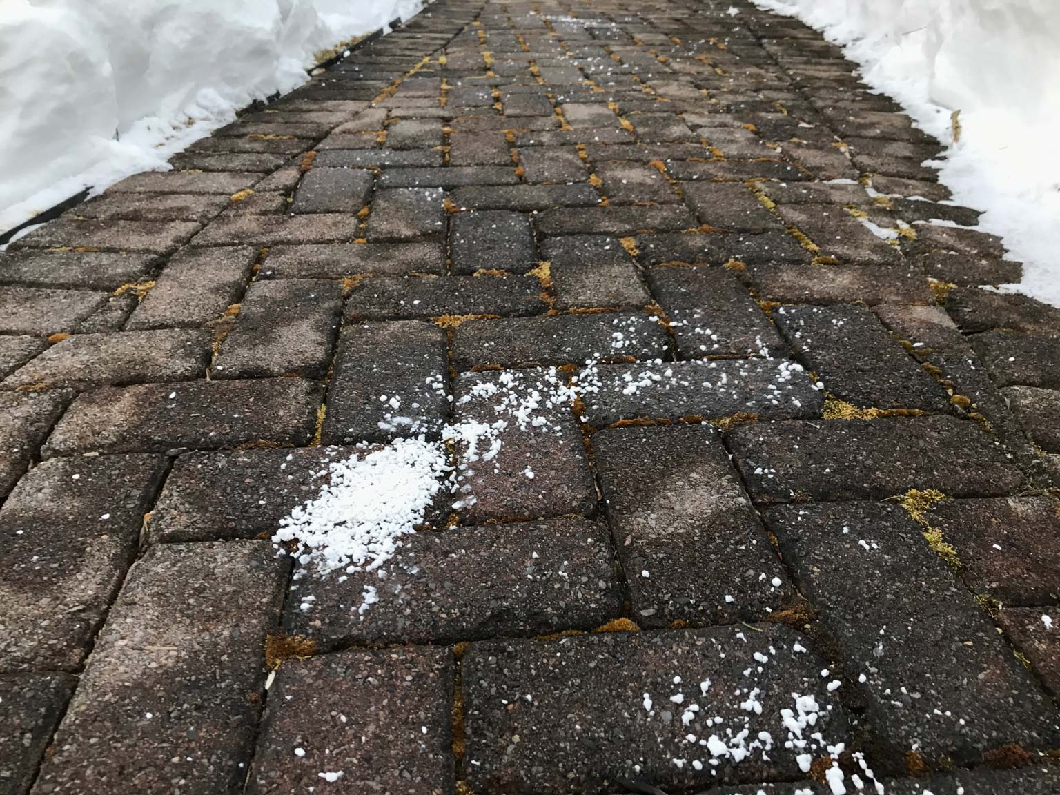 How Rock Salt for Snow Ruins Concrete (Spoiler: The Solution is Beet Juice)  — K&K Supply