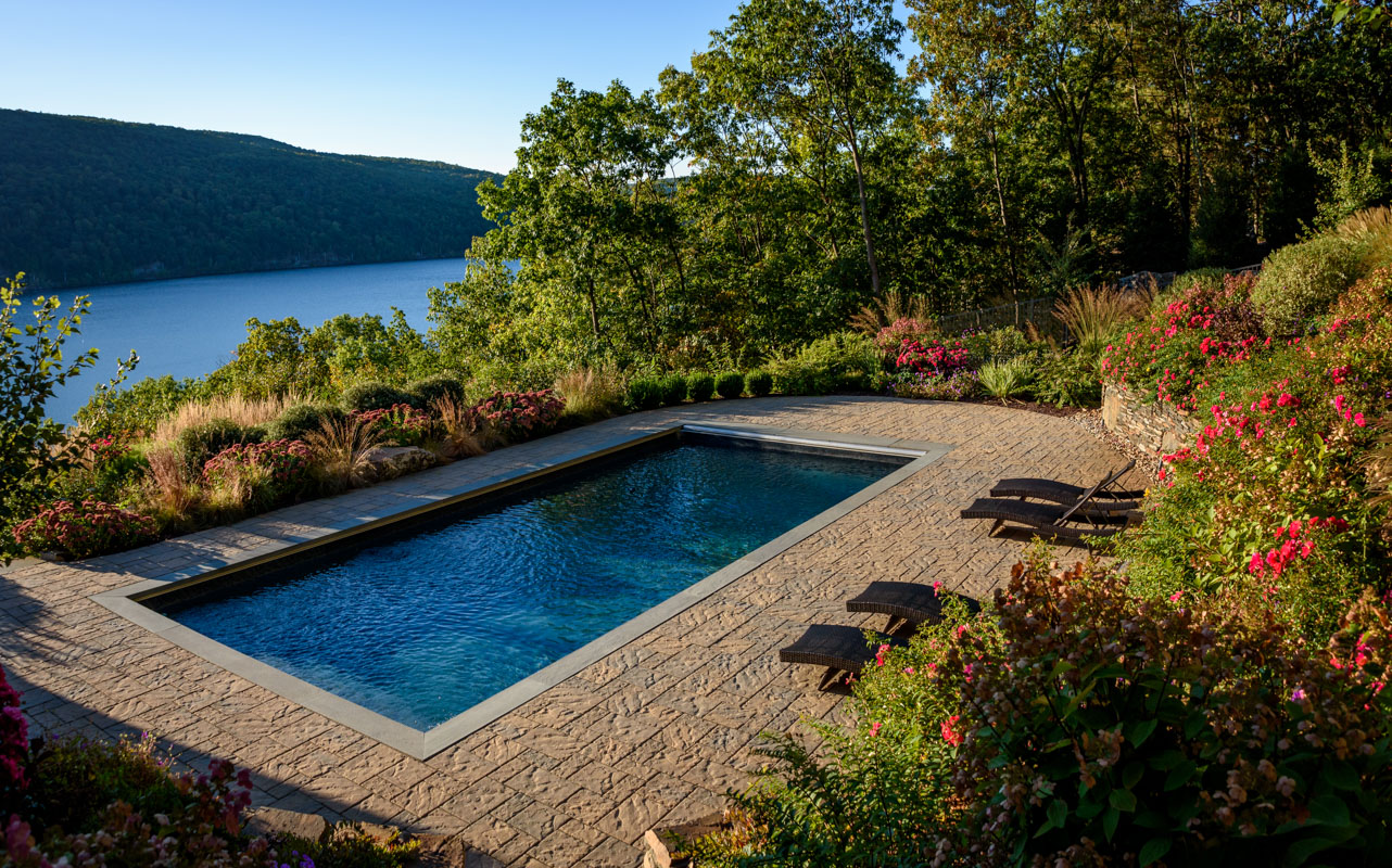 vinyl pool overlooking greenwood lake