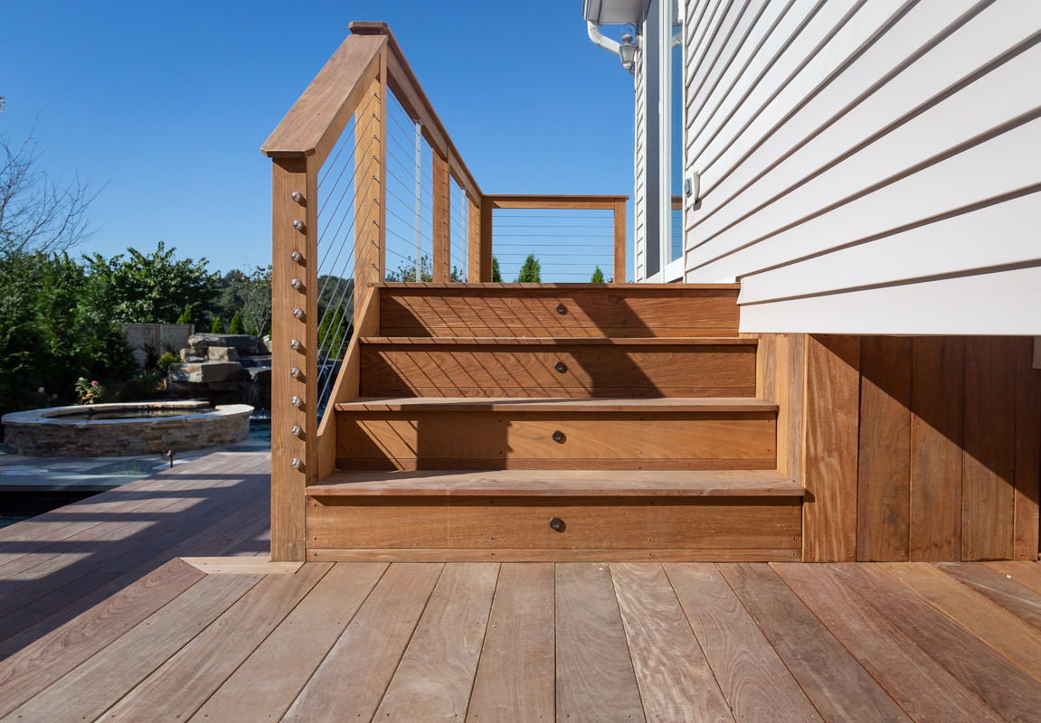 ipe deck with built-in step lights